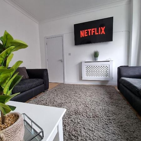 23 Woodhouse Villa Stoke-on-Trent ภายนอก รูปภาพ